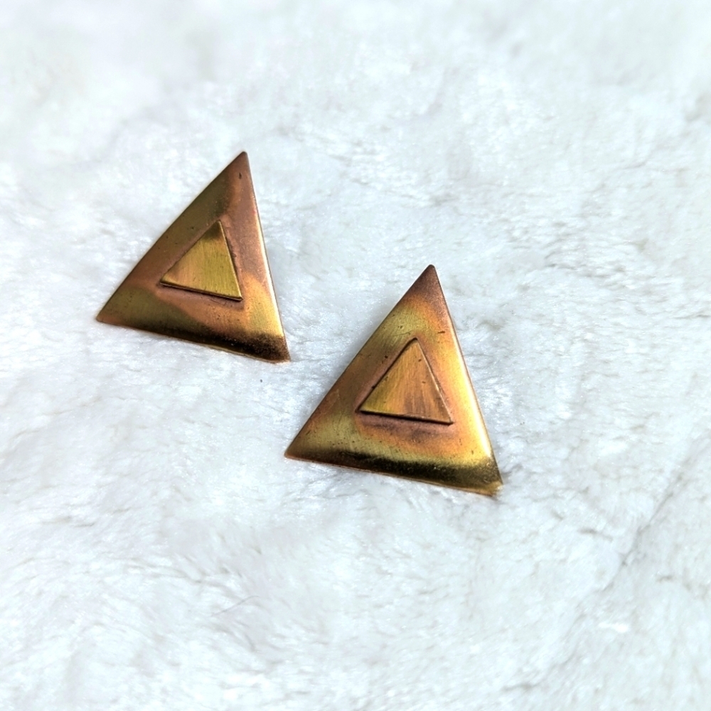 Vintage Copper Triangle Pierced Earrings - Picture 2 of 7